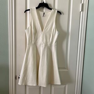 Lulu’s white fit & flare dress size L